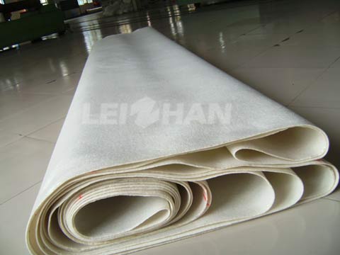 living-paper-making-machine-felt-cleaning