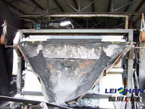 sludge-dewatering-machine