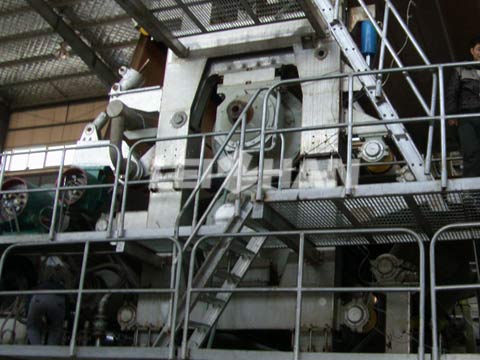 paper-machine-vacuum-press